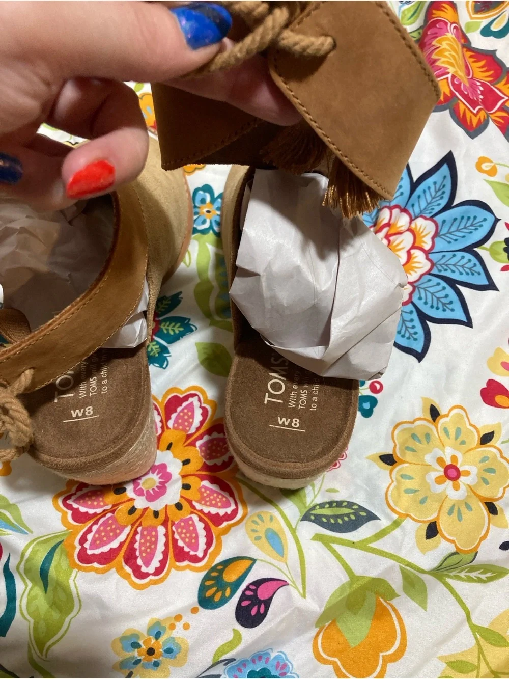 TOMS Women's Size 8M Tan Suede Peep Toe Block Heel Seville Espadrilles